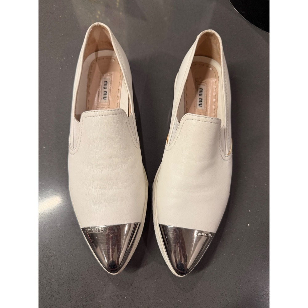 MIU MIU WHITE NAPPA LEATHER METAL POINT CAP TOE SLIP ON SNEAKER EU 39 US 8.5